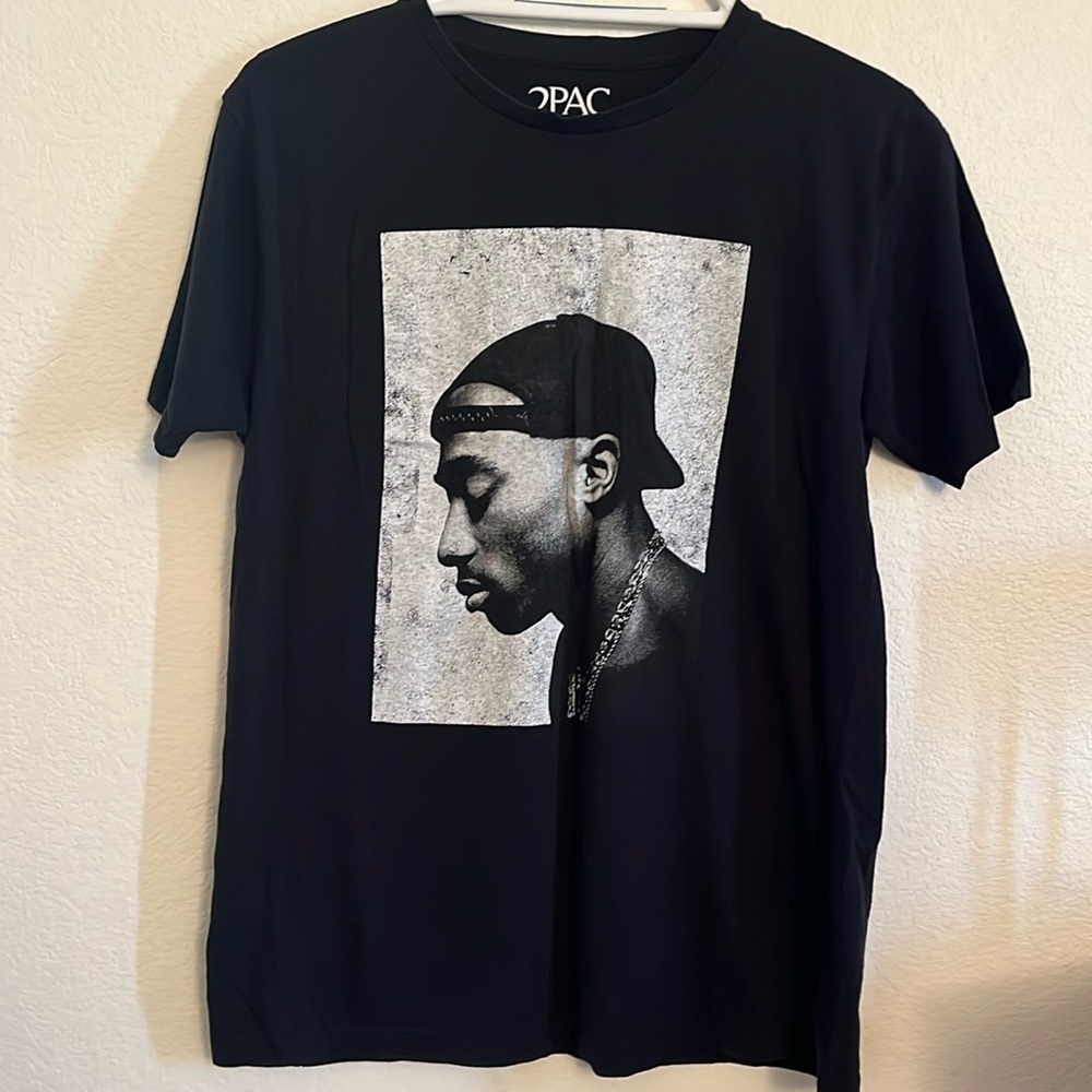 Women’s 2Pac T-shirt- Size Small